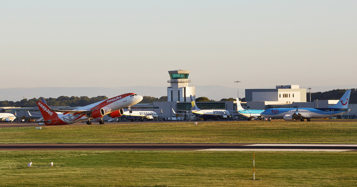 Live Arrivals Information Bristol Airport Arrivals & Departures